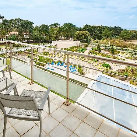 Les Jardins De L'atlantique 3*